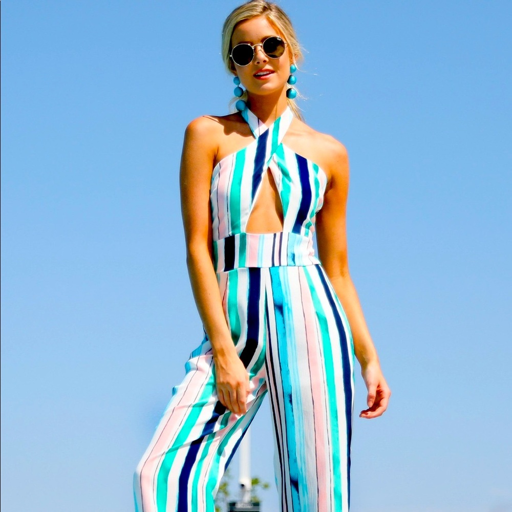 Jumpsuit with cutouts